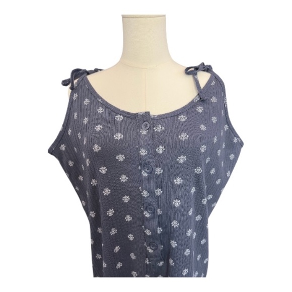 ✨ GUC Old Navy Tie Shoulder Pointelle Henley Pajama Romper | Size L - Picture 2 of 7